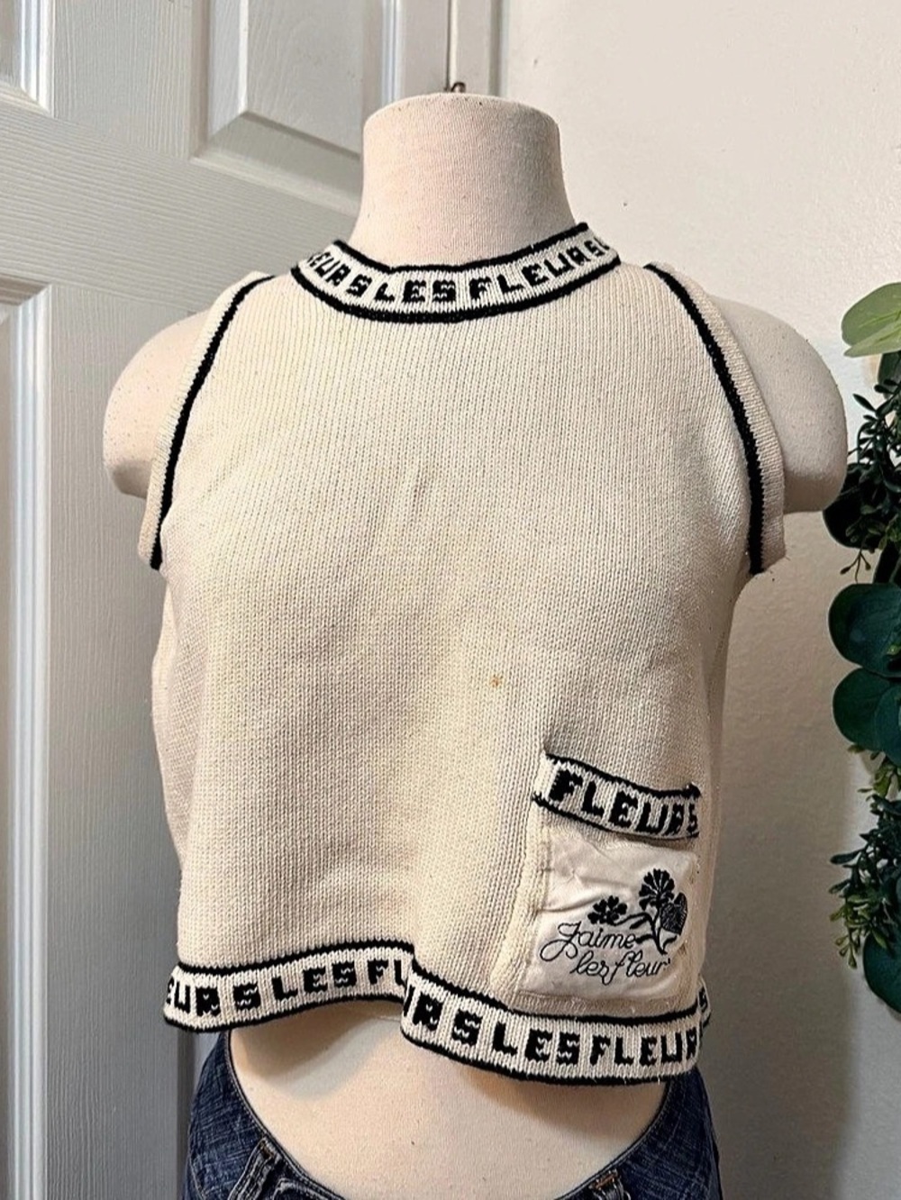 Vintage Les Fleurs Cream & Black Knit Tank Top